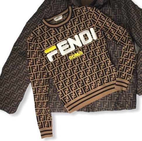 Женский коричневый свитер Fendi