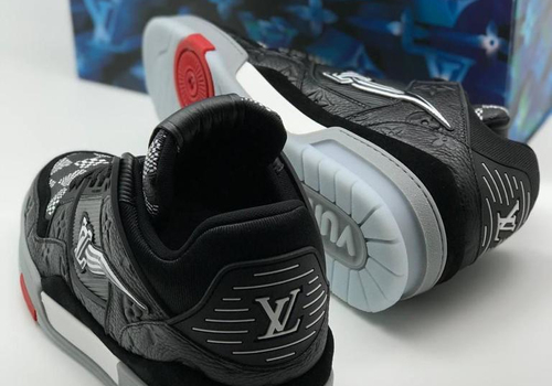Кожаные кроссовки Louis Vuitton Trainer черные