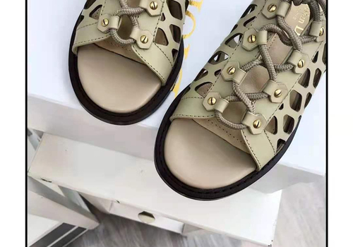 Кожаные сандалии Christian Dior бежевые
