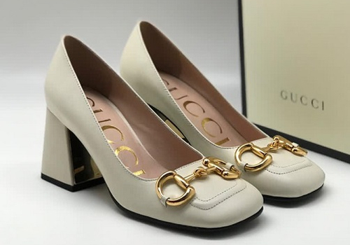Женские белые туфли Gucci