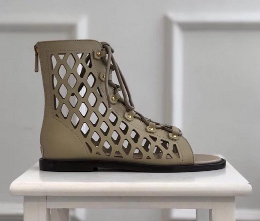Женские бежевые ботинки Christian Dior