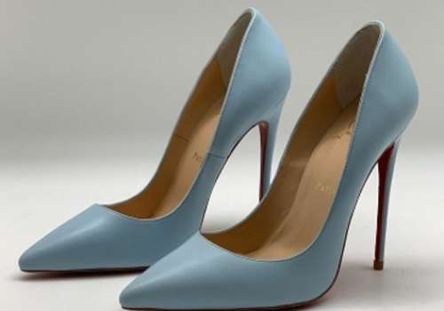 Женские голубые туфли Christian Louboutin Pigalle