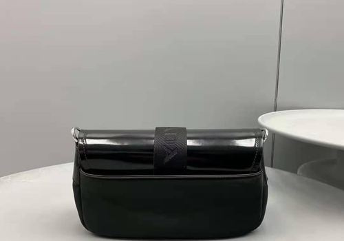 Женская сумка Prada Pocket черная