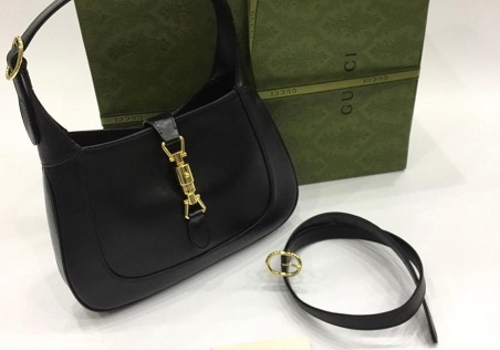 Женская кожаная сумка Gucci Jackie Mini черная