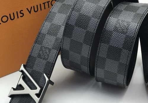 Мужской кожаный ремень Louis Vuitton черный