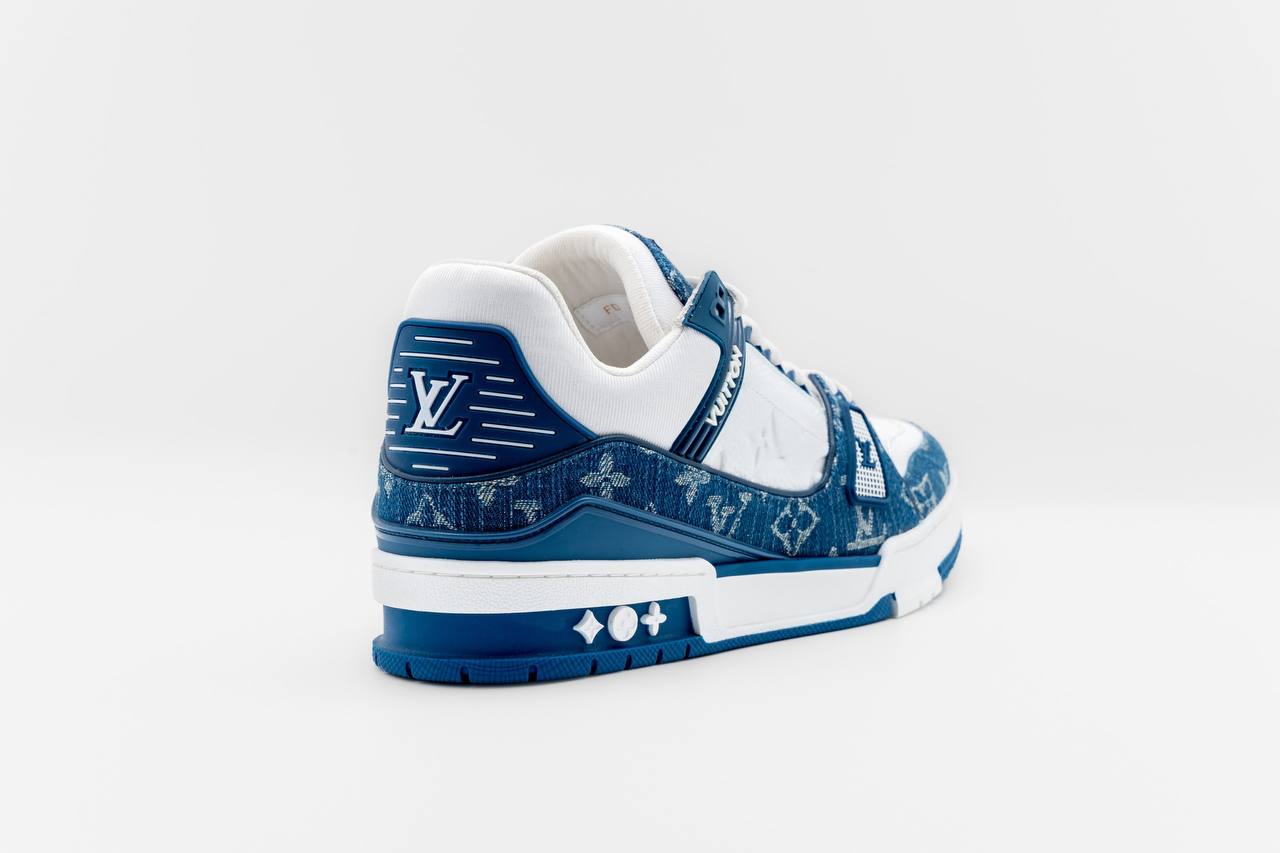 Голубые кроссовки Louis Vuitton Trainer
