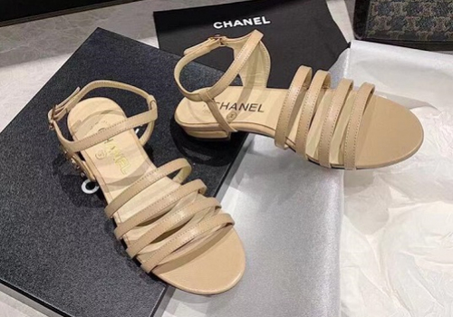 Женские бежевые босоножки Chanel