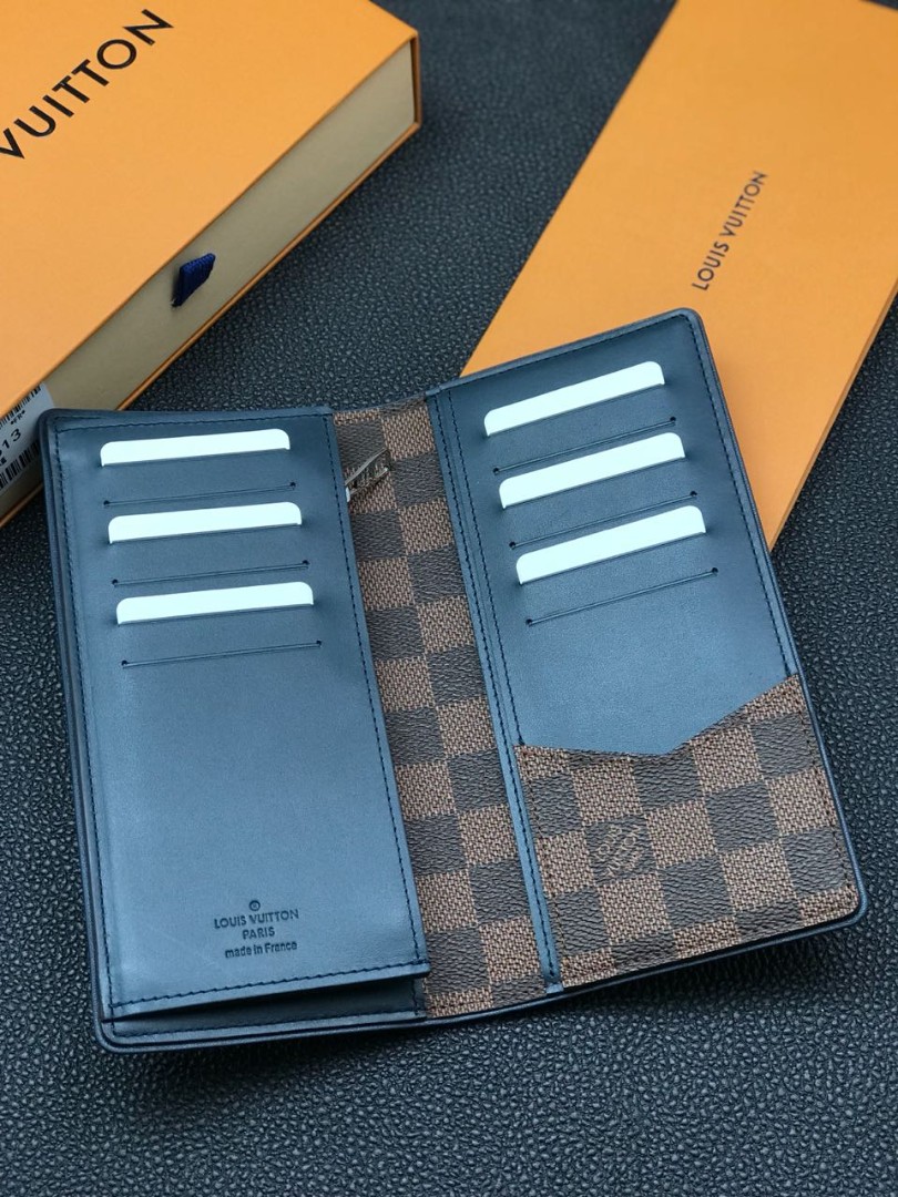 Бумажник Louis Vuitton из коричневой канвы