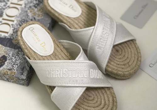 Женские шлепки Christian Dior белые текстиль