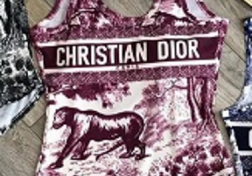 Купальник слитный Christian Dior Dioriviera красный