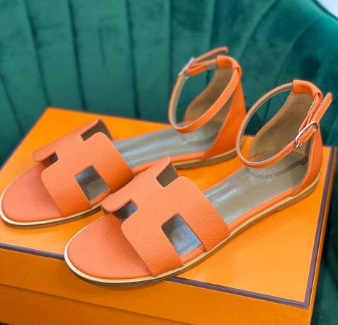 Оранжевые босоножки Hermes Santorini