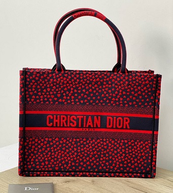 Сумка-тоут Christian Dior Book Tote 36 см красная