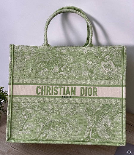 Сумка-тоут Christian Dior Book Tote 41 см зеленая