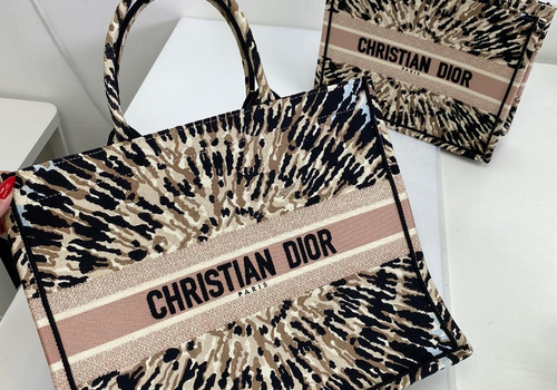 Сумка-тоут Christian Dior Book Tote 41 см