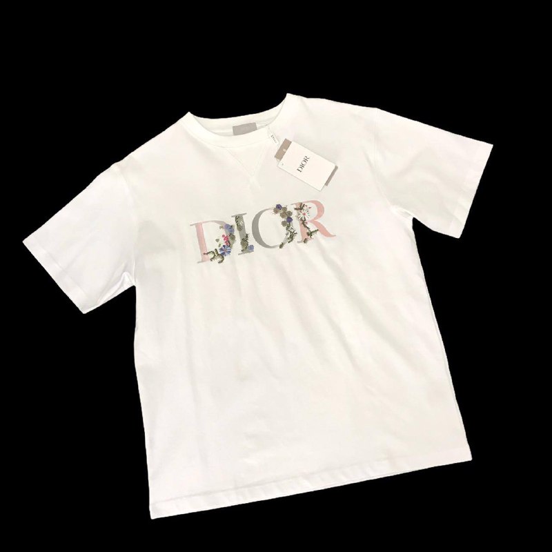 Женская футболка Christian Dior