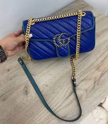 Женская кожаная сумка Gucci Marmont синяя с золотой цепочкой