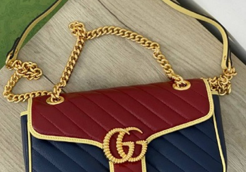 Женская кожаная сумка Gucci Marmont синяя с красным