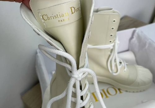 Молочные женские ботинки Christian Dior DiorIron