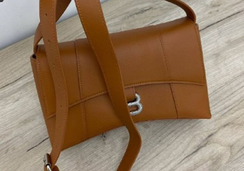Женская кожаная сумка Balenciaga Hourglass коричневая