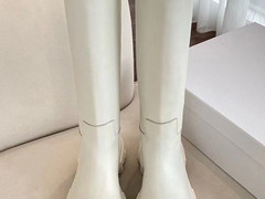 Кожаные белые сапоги Gia Couture