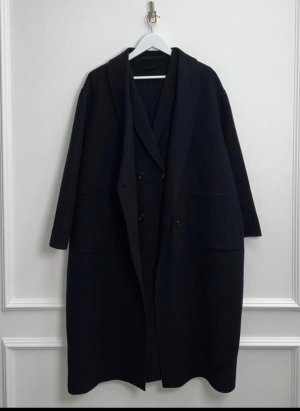 Женское пальто Max Mara черное