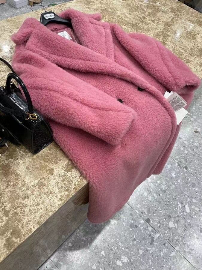 Женское пальто Max Mara розовое