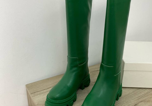 Кожаные зеленые сапоги Gia Couture
