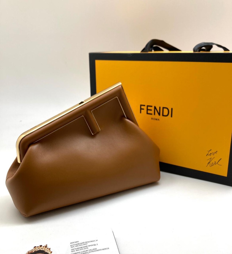 Женская сумка Fendi First Mini коричневая