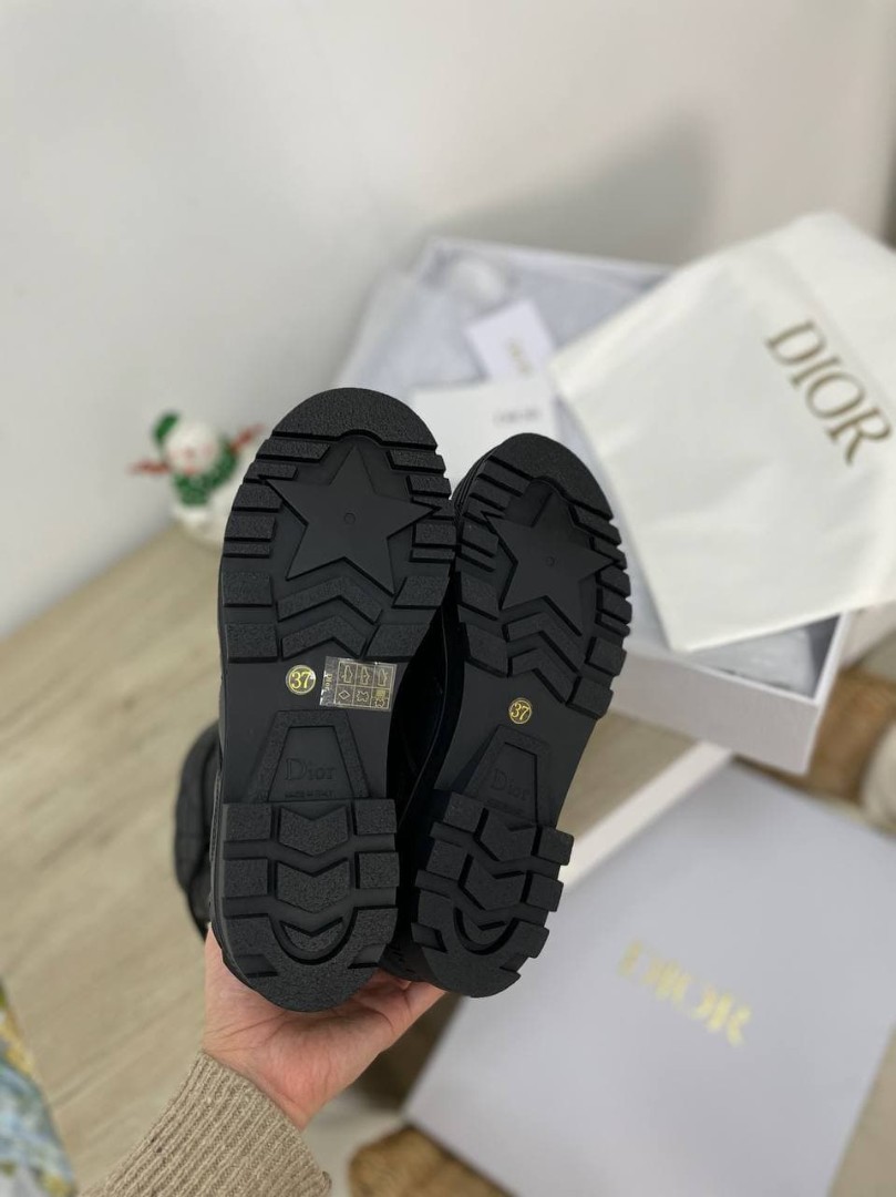 Зимние женские ботинки Christian Dior черные