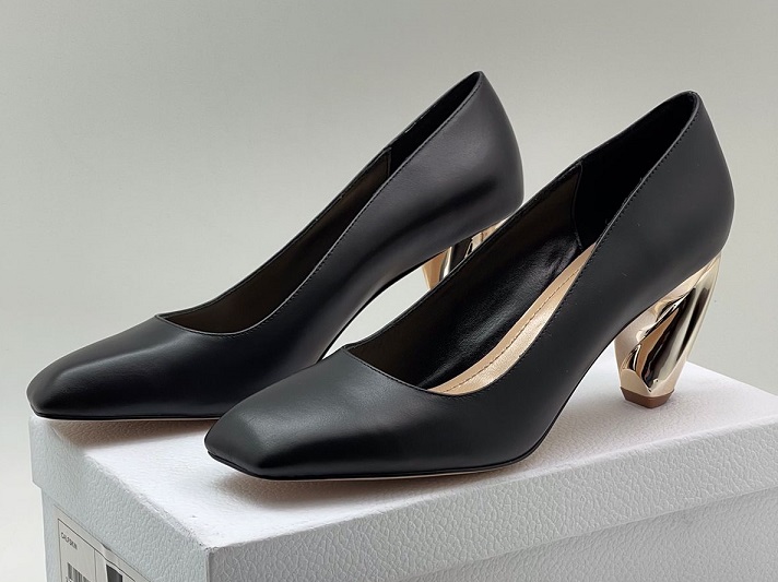 Женские туфли Christian Dior черные
