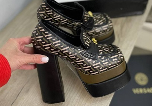 Женские туфли Versace Intrico коричневые