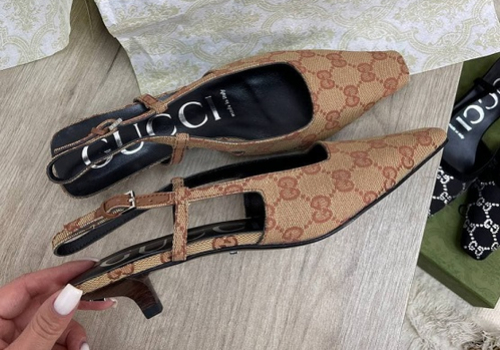 Босоножки Gucci бежевые