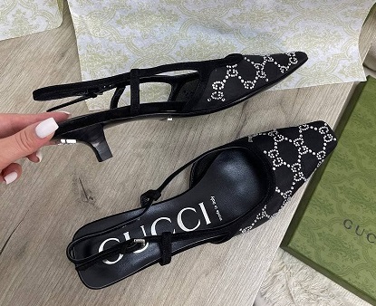 Босоножки Gucci черный