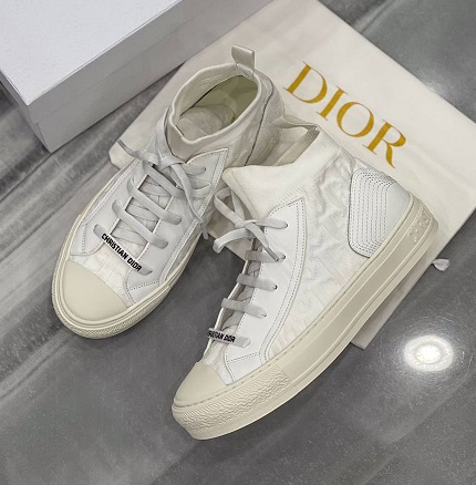 Белые высокие кеды Christian Dior Walk'n'