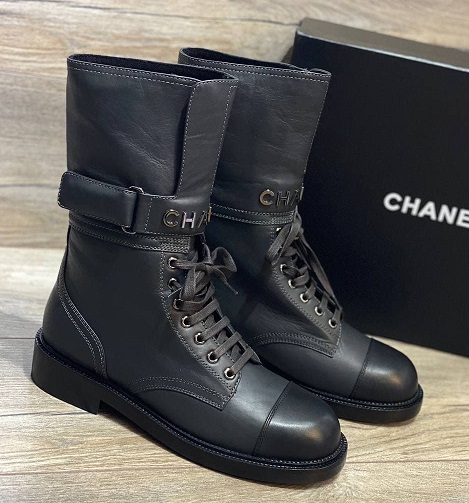 Кожаные ботинки Chanel