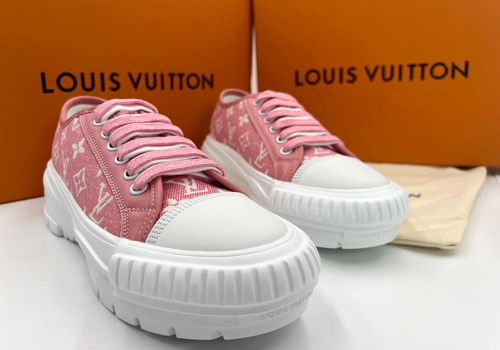 Женские розовые кеды Louis Vuitton