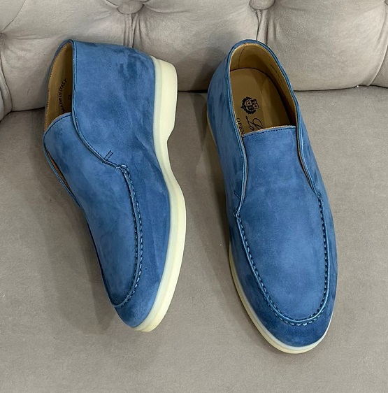 Замшевые женские ботинки Loro Piana голубые
