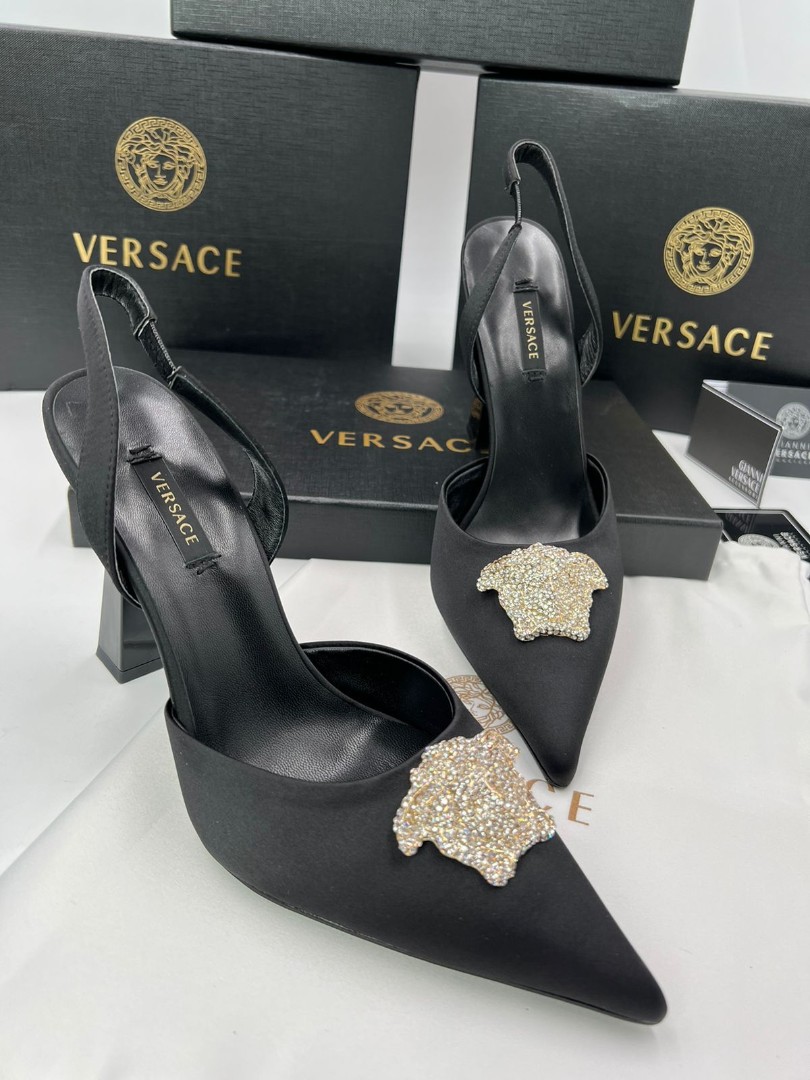 Босоножки Versace черные