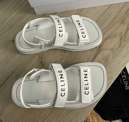 Женские кожаные сандалии Celine белые