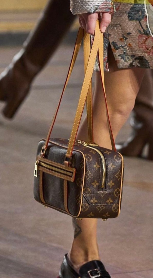 Сумка Louis Vuitton