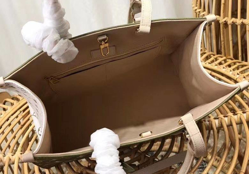 Женская сумка Louis Vuitton Onthego GM