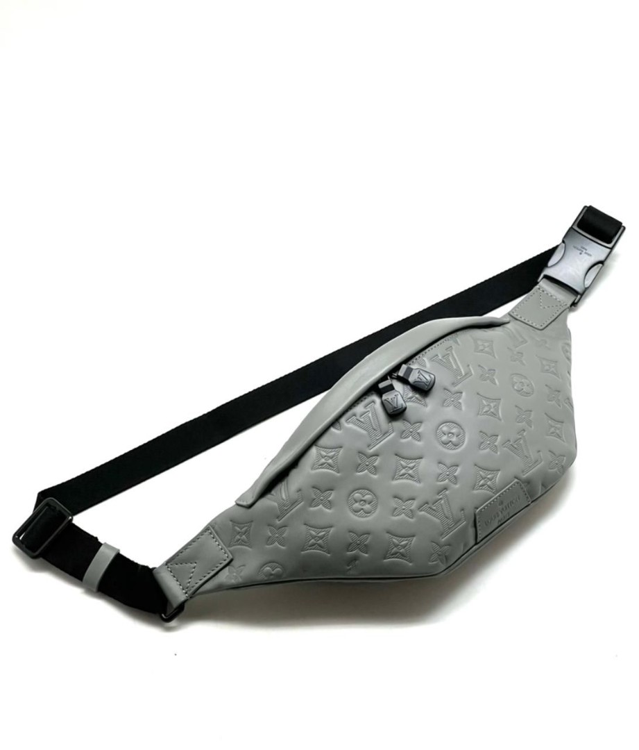 Мужская сумка-слинг Louis Vuitton Discovery серая