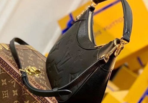 Женская сумка Louis Vuitton Bagatelle черная