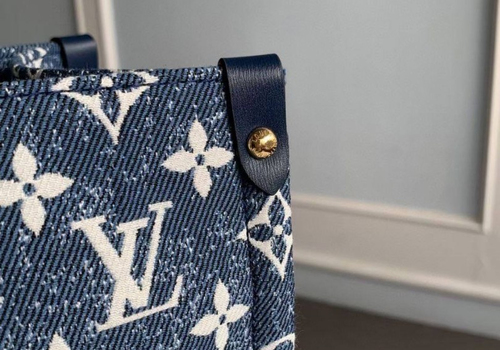 Женская сумка Louis Vuitton Onthego Escale GM