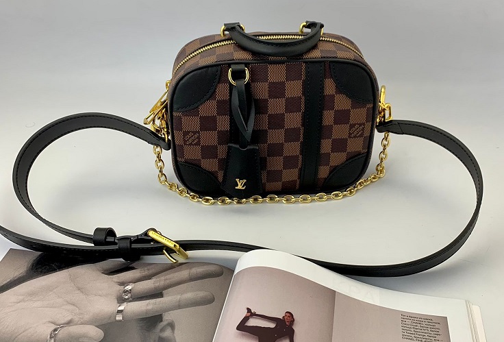 Женская сумка Louis Vuitton коричневая