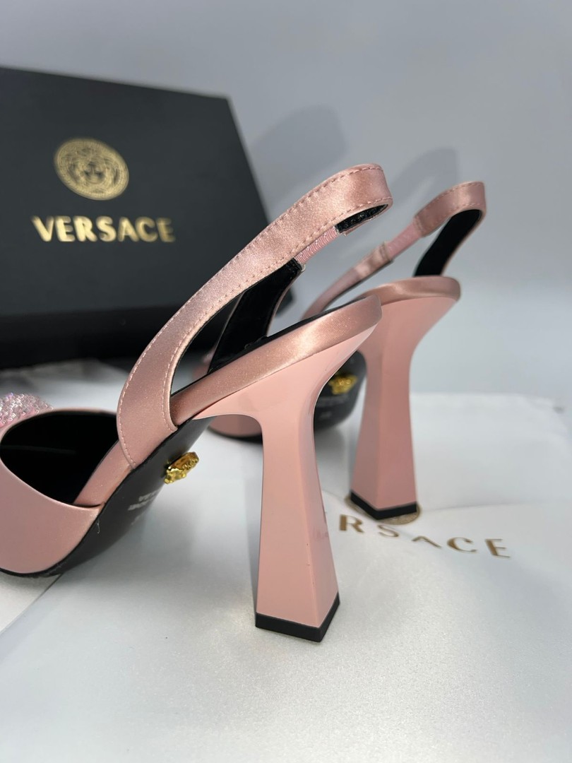 Босоножки Versace пудра