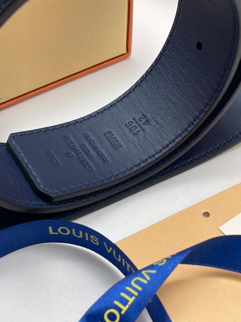 Синий кожаный ремень Louis Vuitton