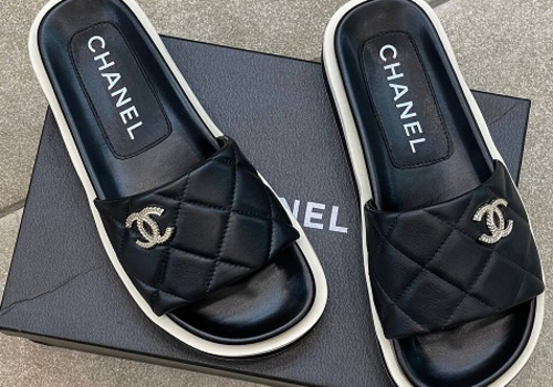 Женские черные шлепки Chanel