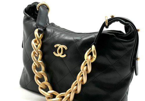 Кожаная сумка Chanel Hobo черная