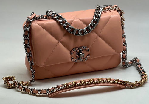 Кожаная сумка Chanel 19  26 cm